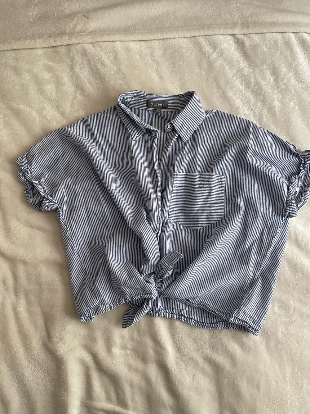 DL1961 linen Blue & White Striped Tie-Front shirt